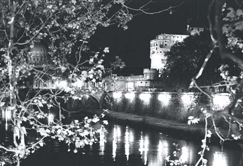 San Pietro e Castel Sant'Angelo visti dal Lungotevere